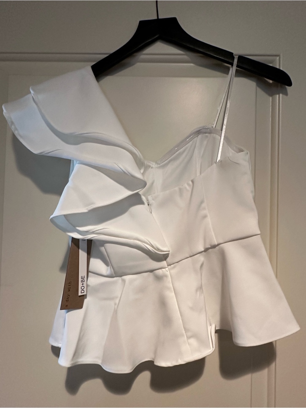DO+BE White One-Shoulder Ruffle Peplum Camisole - Picture 2 of 3